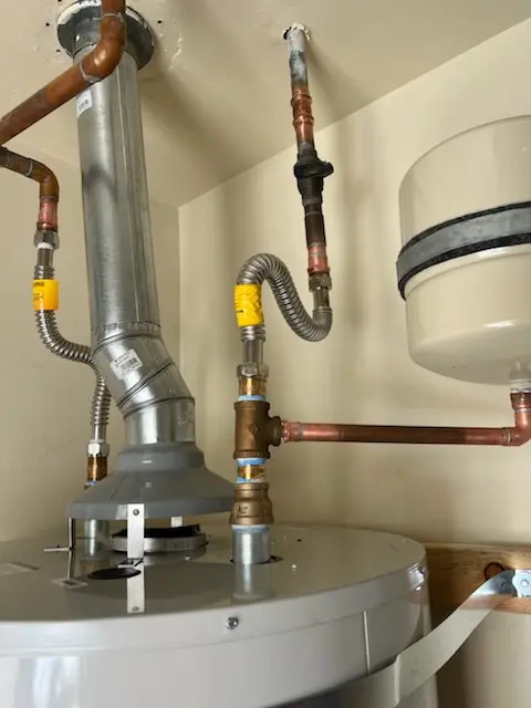 Water heater installation and plumbing repair in Berlin Center
